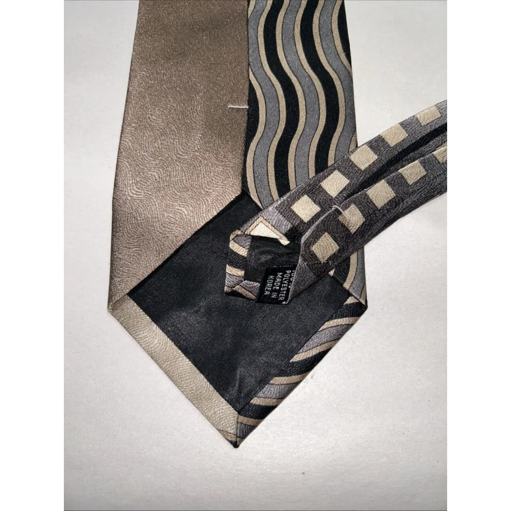 Pierre Balman Tones Of Brown Geometric Design